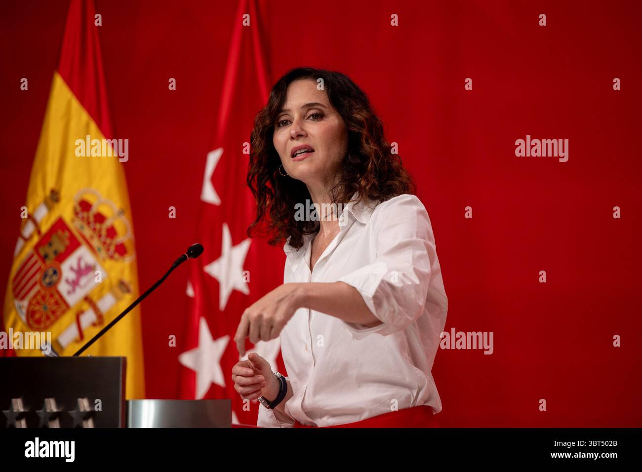 Madrid, Espagne. 14 juillet 2025. Isabel Díaz Ayuso, Présidente de la Communauté de Madrid, intervient lors d'une conférence de presse au siège de la Communauté à Puerta del sol. Crédit : D. Canales Carvajal/Alamy Live News Banque D'Images