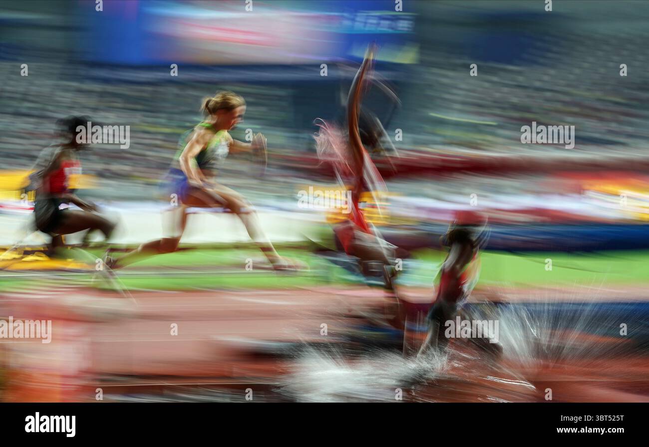 27 septembre 2019 : Winfred Mutile Yaviof Bahrain Hyvin Kiyeng du Kenya lors du 17e match des Championnats du monde d'athlétisme de l'IAAF entre et le 1er jour au stade Khalifa à Doha, Qatar. Ulrik Pedersen/CSM.(image de crédit : © ; Ulrik Pedersen/CSM via ZUMA Wire) Banque D'Images