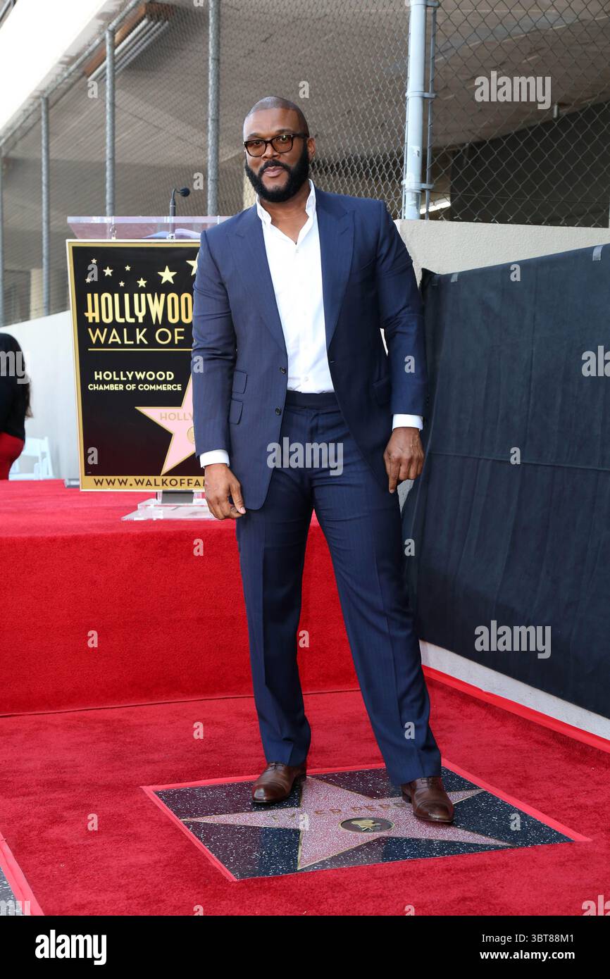 1er octobre 2019, Los Angeles, CA, États-Unis : LOS ANGELES - OCT 1 : Tyler Perry à la cérémonie des étoiles de Tyler Perry sur le Hollywood Walk of Fame le 1er octobre 2019 à Los Angeles, CA (crédit image : © Kathy Hutchins via ZUMA Wire) Banque D'Images