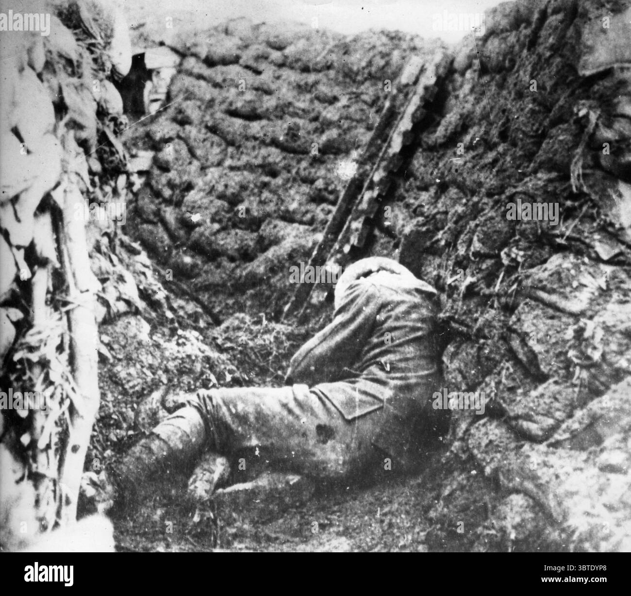 Britanniques morts dans la tranchée , somme . 1916 Banque D'Images