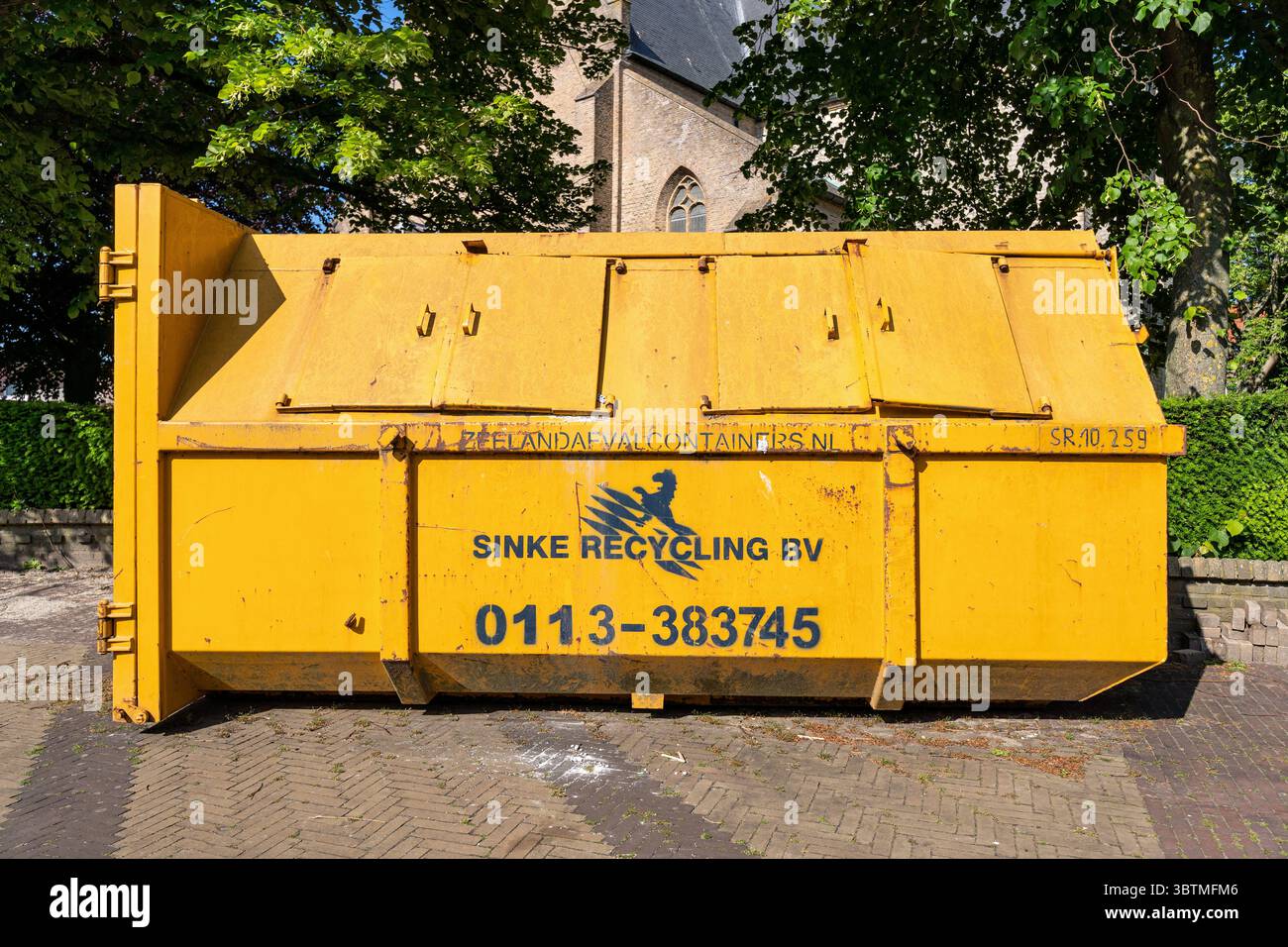 Conteneur roulant de recyclage de Sinke Banque D'Images