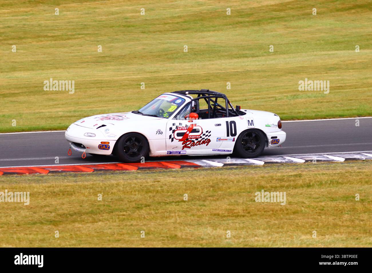 750 Motor Club à Cadwell Park Banque D'Images
