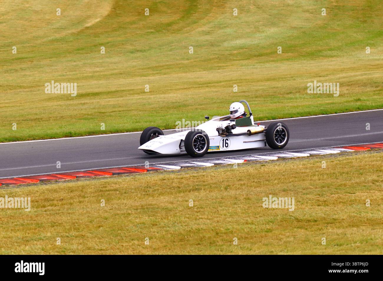 750 Motor Club à Cadwell Park Banque D'Images