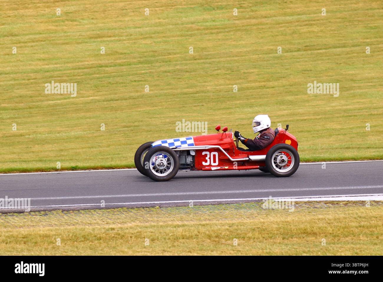 750 Motor Club à Cadwell Park Banque D'Images
