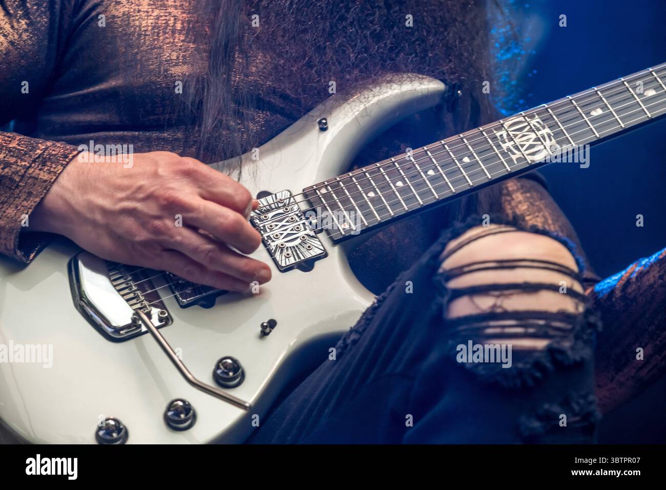 Jordan Labrie Mike portnoy john petrucci Banque de photographies et d’images à haute ...