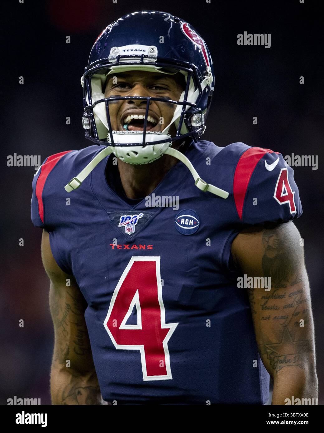 1er décembre 2019, Houston, Texas, États-Unis : 1er décembre 2019 : Quaterback Deshaun Watson (4 ans) des Texans de Houston lors du match contre les Patriots de la Nouvelle-Angleterre au NRG Stadium de Houston, Texas. (Crédit image : © Maria Lysaker/ZUMA Wire) Banque D'Images