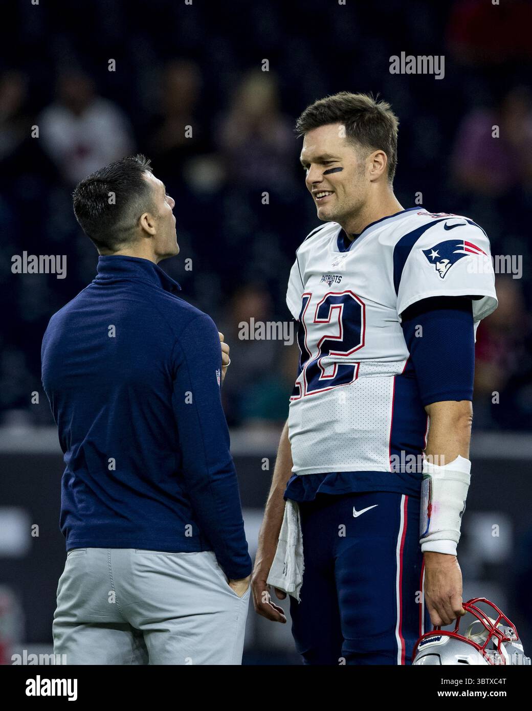 1er décembre 2019, Houston, Texas, États-Unis : 1er décembre 2019 : Tom Brady (12 ans), quarterback des Patriots de la Nouvelle-Angleterre, avant le match contre les Texans de Houston au NRG Stadium de Houston, Texas. (Crédit image : © Maria Lysaker/ZUMA Wire) Banque D'Images