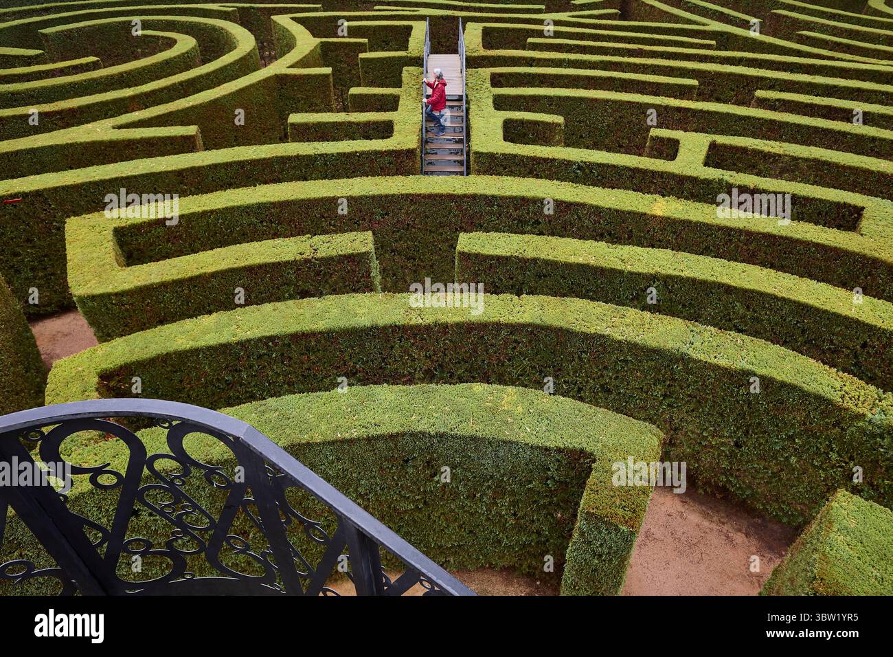 Pittoresque labyrinthe de jardin dans la ville de Carthagène. Parc Tentegorra. Murcie, Espagne Banque D'Images Pittoresque labyrinthe de jardin dans la ville de Carthagène. Parc Tentegorra. Murcie, Espagne Banque D'Images