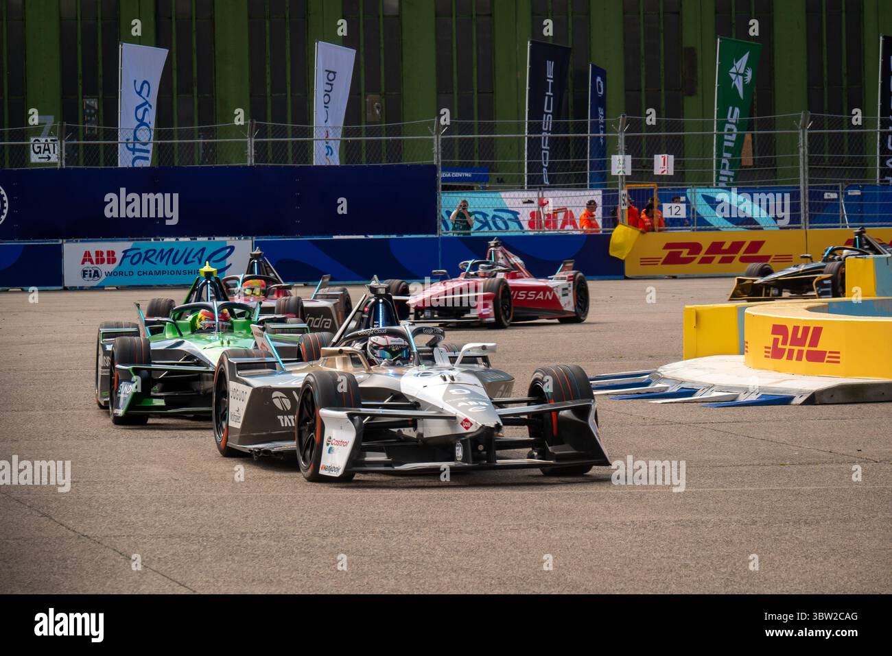 Formule E, Allemagne, Berlin, juillet 2025. Mitch Evans (#9), Jaguar TCS Racing lors de la course 2 dimanche. Banque D'Images