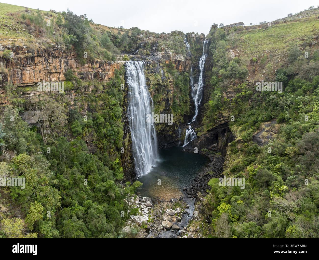 Cascade de Lisbonne Falls, longue exposition, près de Graskop, Mpumalanga, Afrique du Sud Banque D'Images