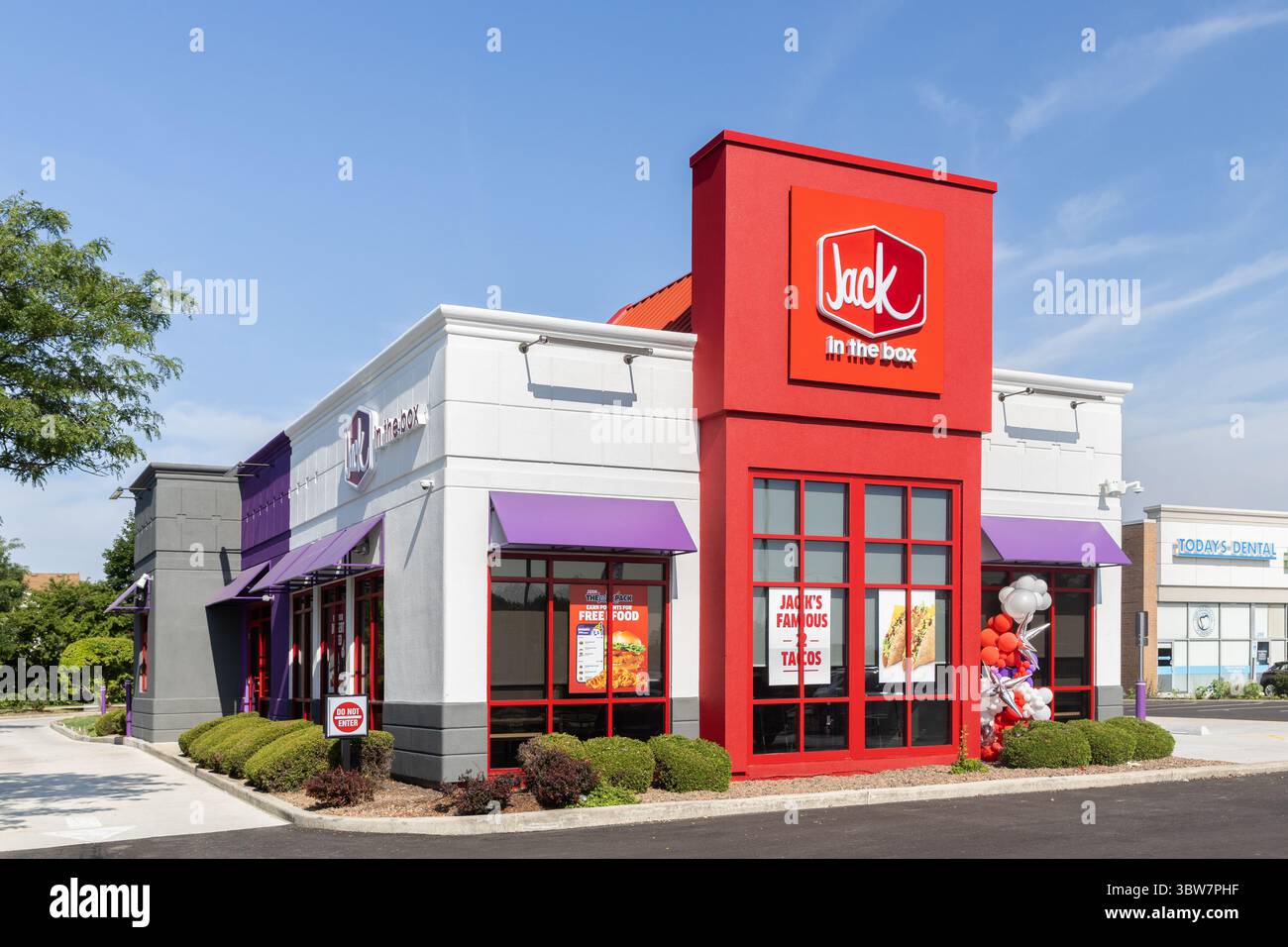 La chaîne de restaurants Jack in the Box est retournée dans l'Illinois avec plusieurs établissements en 2025, Plainfield, Illinois étant le premier établissement à ouvrir. Banque D'Images