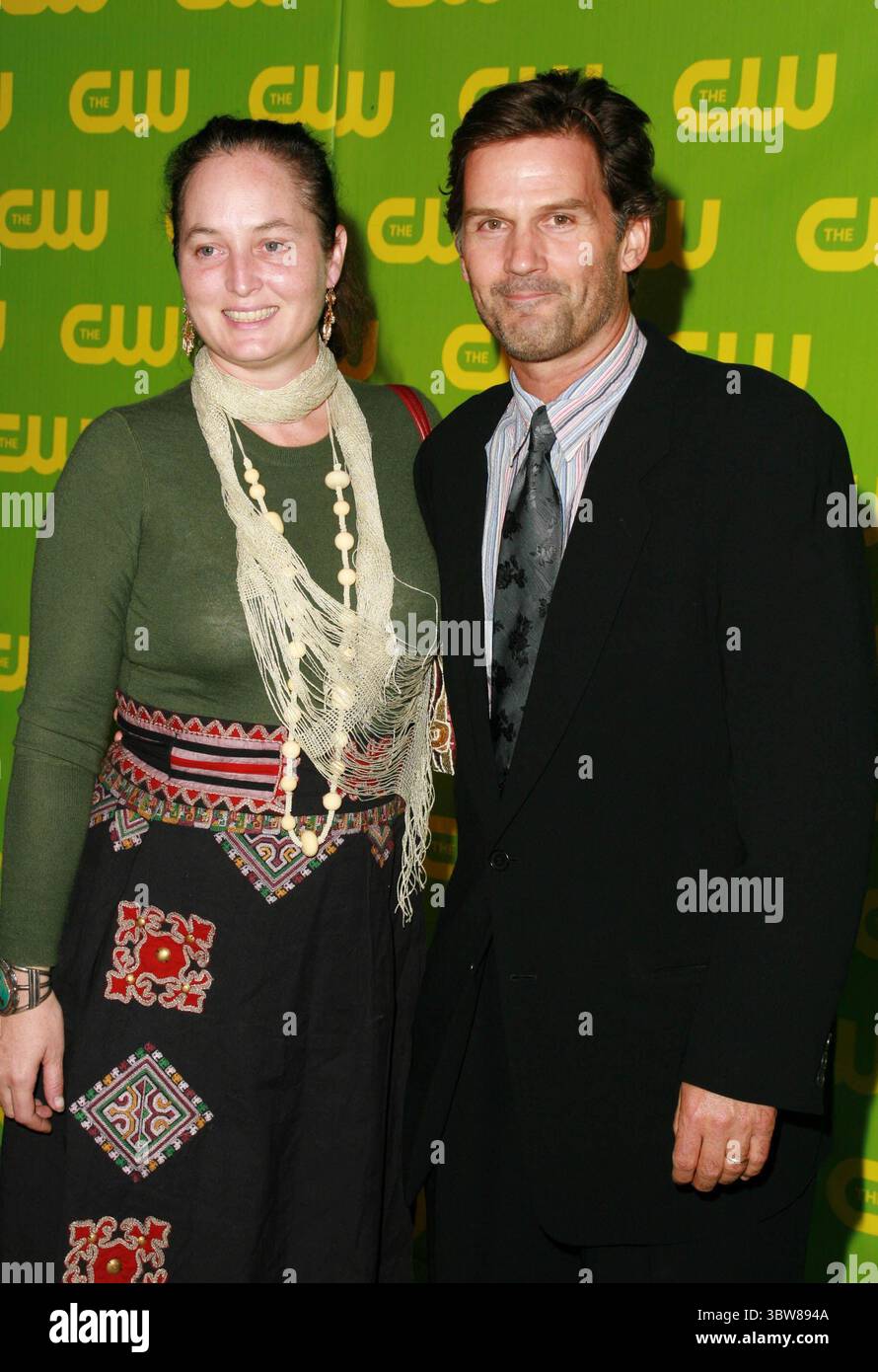 18 septembre 2006 - Burbank, CA, États-Unis - 18 septembre 2006 - Burbank, Californie - D.W. Moffett et son épouse Crystal. La soirée de lancement du réseau CW a eu lieu à Warner Bros Studios main Lot. Crédit photo : Charles Harris/AdMedia (crédit image : © Glenn Weiner/ZUMA Wire) Banque D'Images