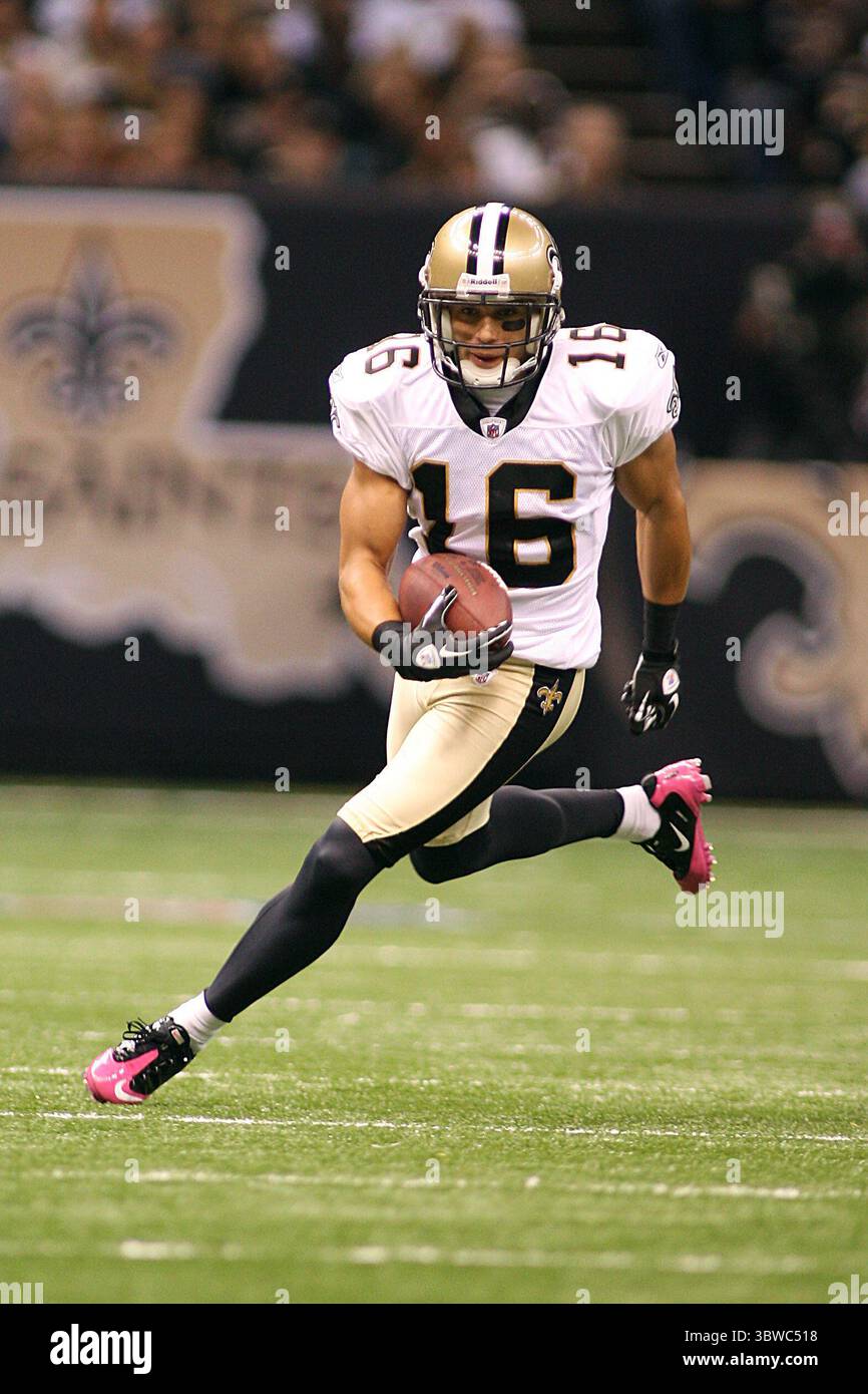 24 octobre 2010 : lance Moore (16 ans), le receveur des Saints de la Nouvelle-Orléans, lors d'un match d'action entre les Saints de la Nouvelle-Orléans et les Browns de Cleveland au Superdome de Louisiana à la Nouvelle-Orléans, en Louisiane. Browns gagne 30-17. (Crédit image : © Don page/ZUMA Wire) Banque D'Images
