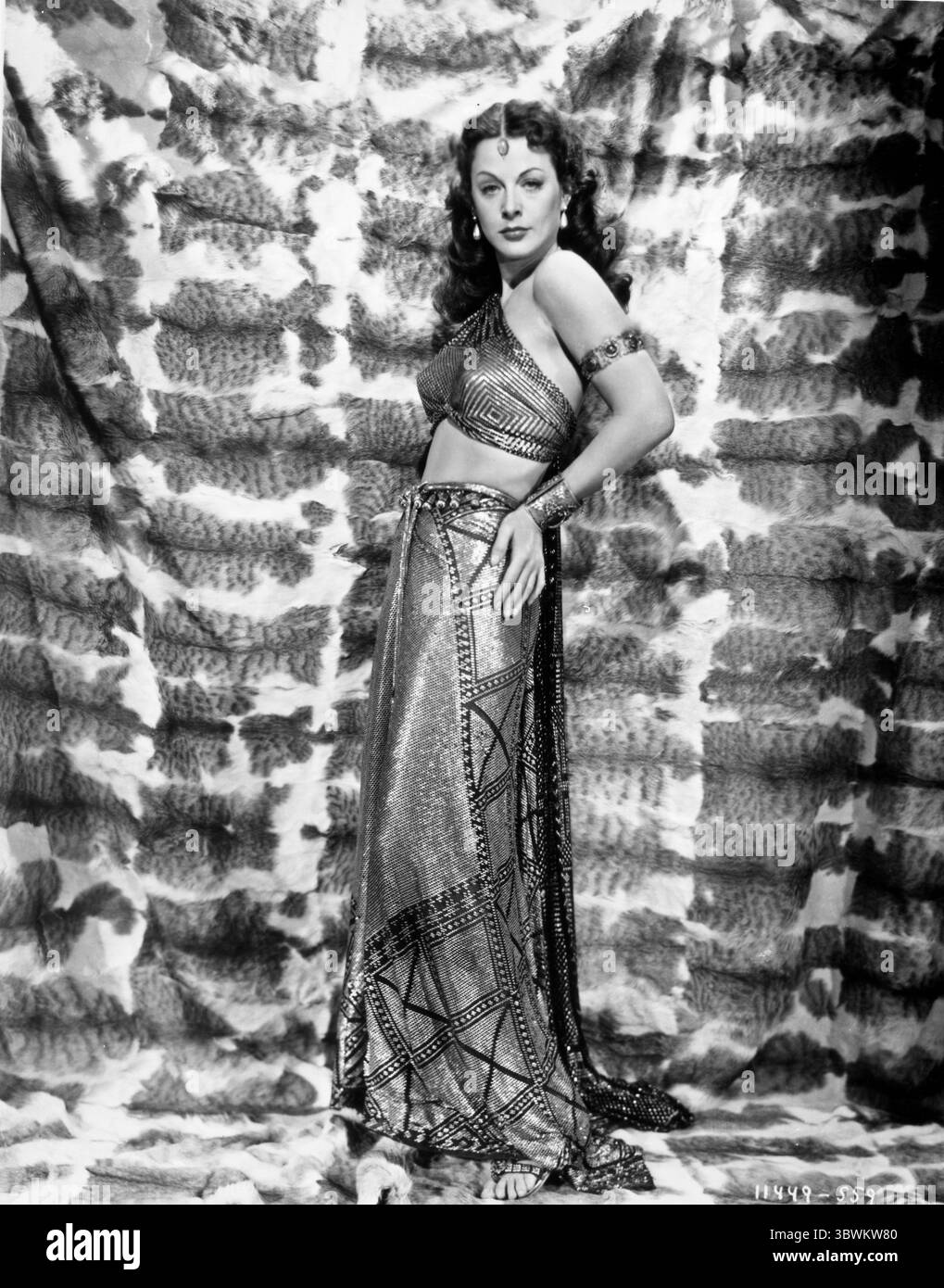 Hedy Lamarr vêtue d'un costume (crédit image : © Movie Star News via ZUMA Press Wire Service) Banque D'Images
