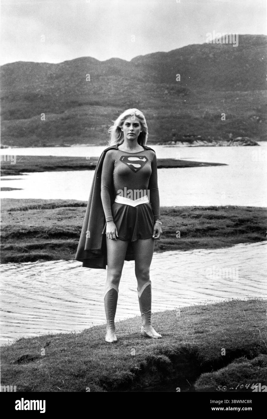 Helen Slater a posé en costume de Super Woman (crédit image : © Movie Star News via ZUMA Press Wire Service) Banque D'Images