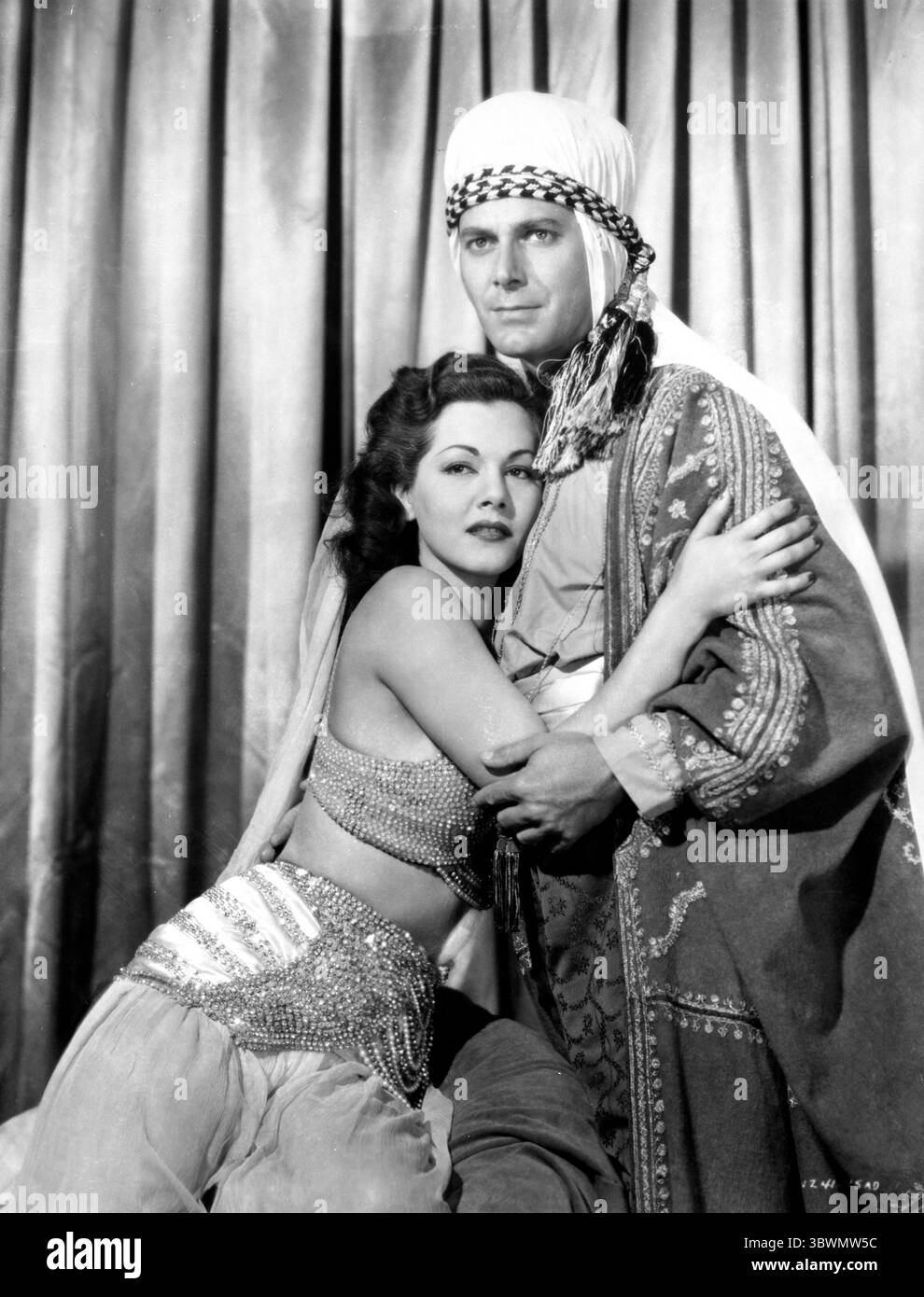 Maria montez portant un costume arabe (crédit image : © Movie Star News via ZUMA Press Wire Service) Banque D'Images