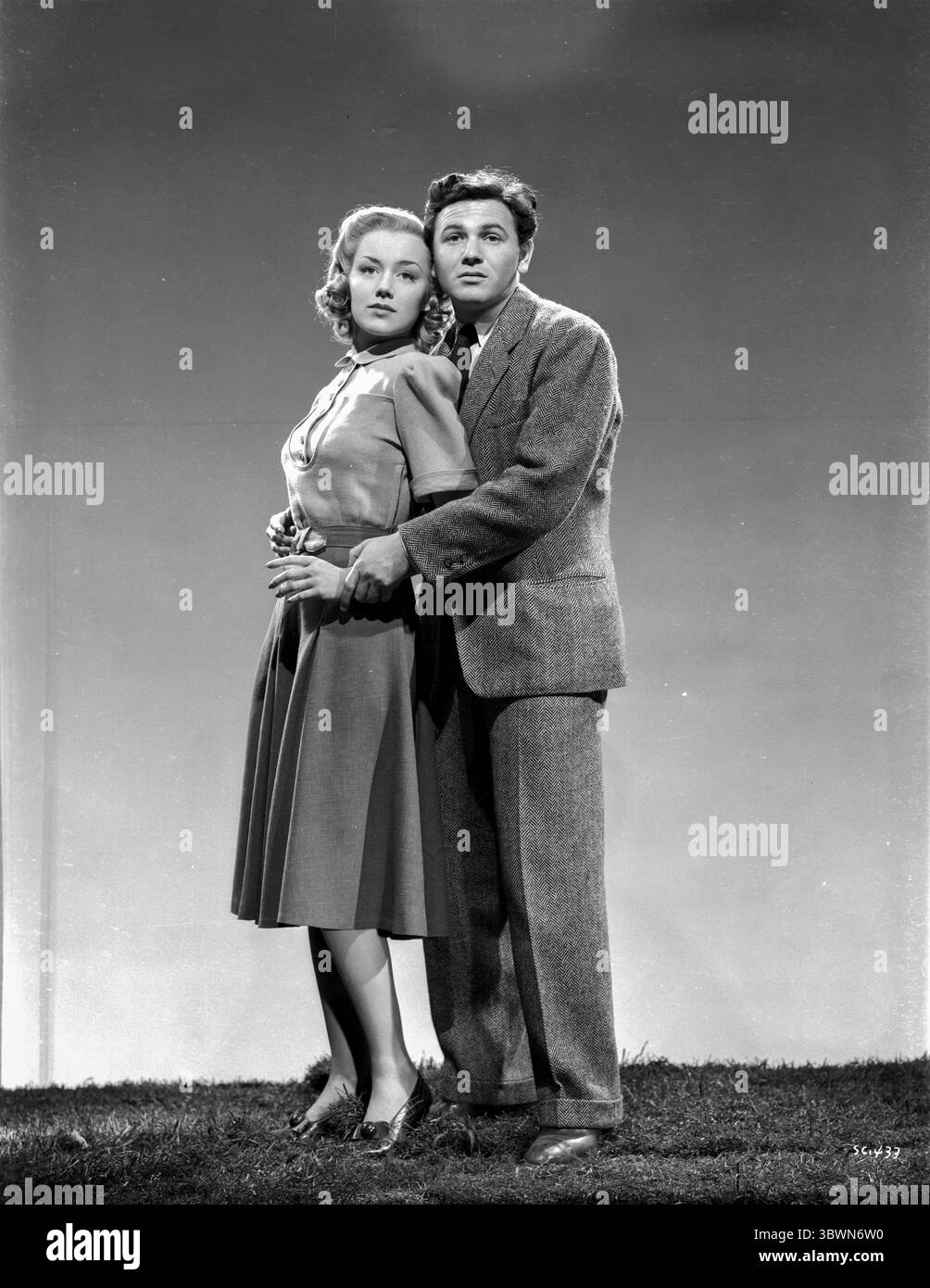 Un portrait de John Garfield et Anne Shirley de Saturday's Children. (Crédit image : © Movie Star News via ZUMA Press Wire Service) Banque D'Images