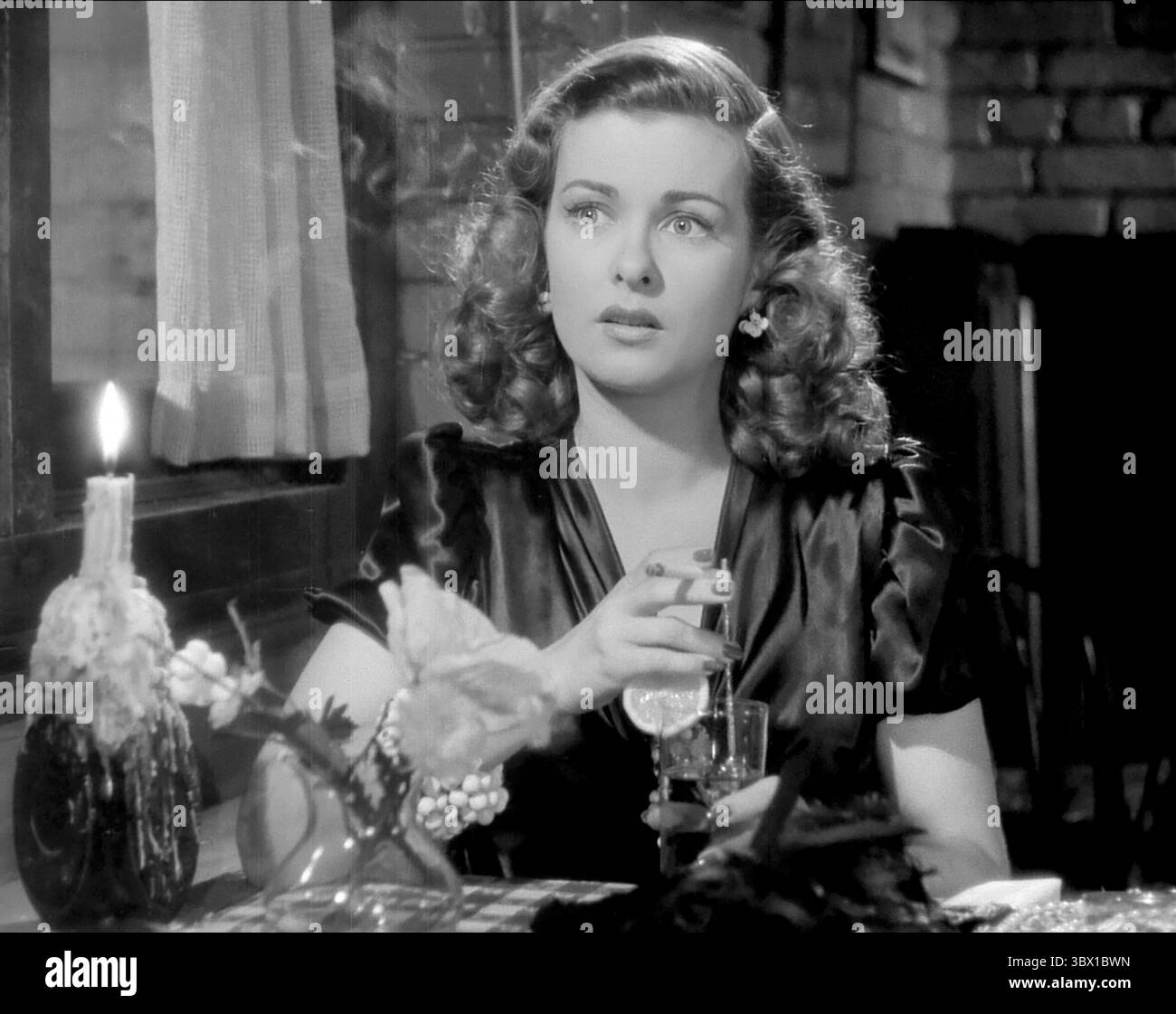 Joan Bennett. Portrait de l'actrice américaine Joan Geraldine Bennett (1910-1990), photo publicitaire de 'secret Street', 1945 Banque D'Images