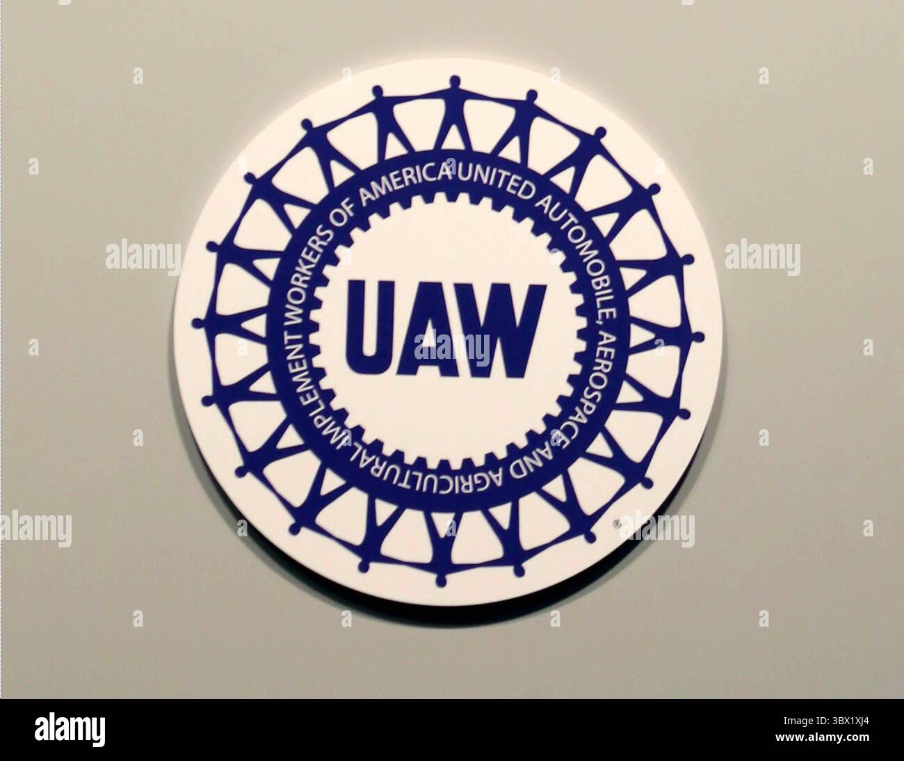 12 avril 2021, États-Unis : le logo de l'UAW. (Crédit image : © Jessica J. Trevino/TNS via ZUMA Press Wire/TNS via ZUMA Press Wire) Banque D'Images