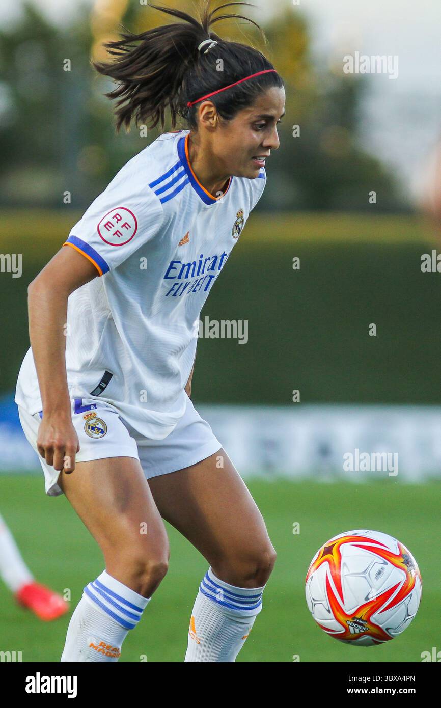 29 septembre 2021, MADRID, MADRID, ESPAGNE : Kenti Robles du Real Madrid en action lors de la ligue féminine espagnole, Primera Iberdrola, match de football joué entre le Real Madrid et la Real Sociedad au stade Alfredo di Stefano le 29 septembre 2021 à Madrid, Espagne. (Crédit image : © Irina R. Hipolito/AFP7 via ZUMA Press Wire) Banque D'Images