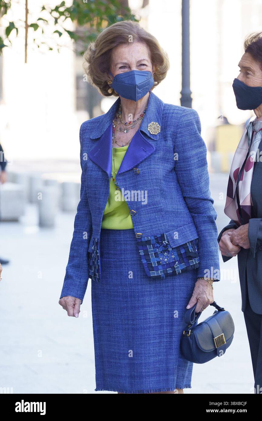 7 octobre 2021, Madrid, Espagne : la Reine Sofia d'Espagne arrive à une réunion du cercle international, orgue de l'École de musique Reine Sofia, à Madrid. (Crédit image : © Atilano Garcia/SOPA images via ZUMA Press Wire) Banque D'Images