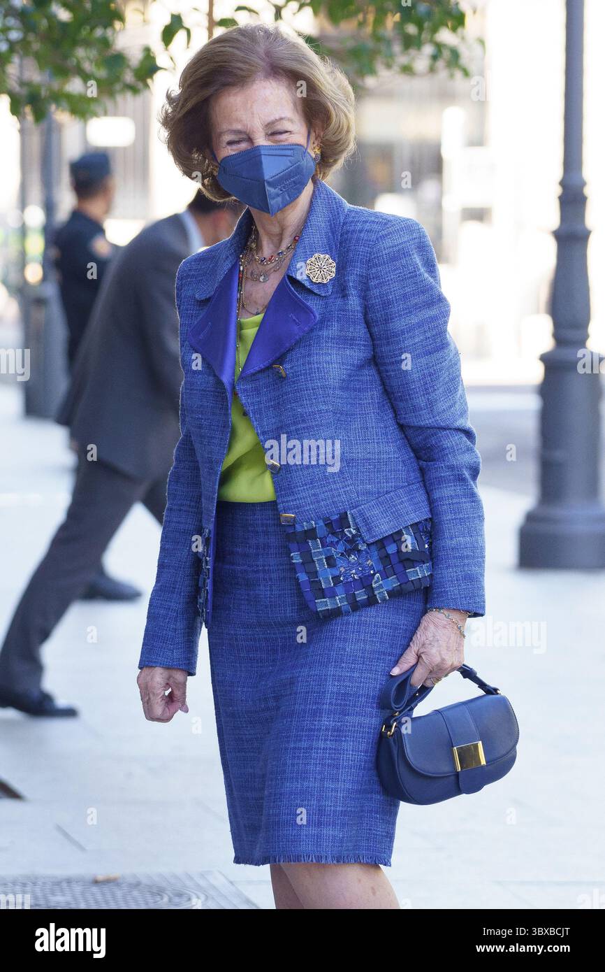 7 octobre 2021, Madrid, Espagne : la Reine Sofia d'Espagne arrive à une réunion du cercle international, orgue de l'École de musique Reine Sofia, à Madrid. (Crédit image : © Atilano Garcia/SOPA images via ZUMA Press Wire) Banque D'Images
