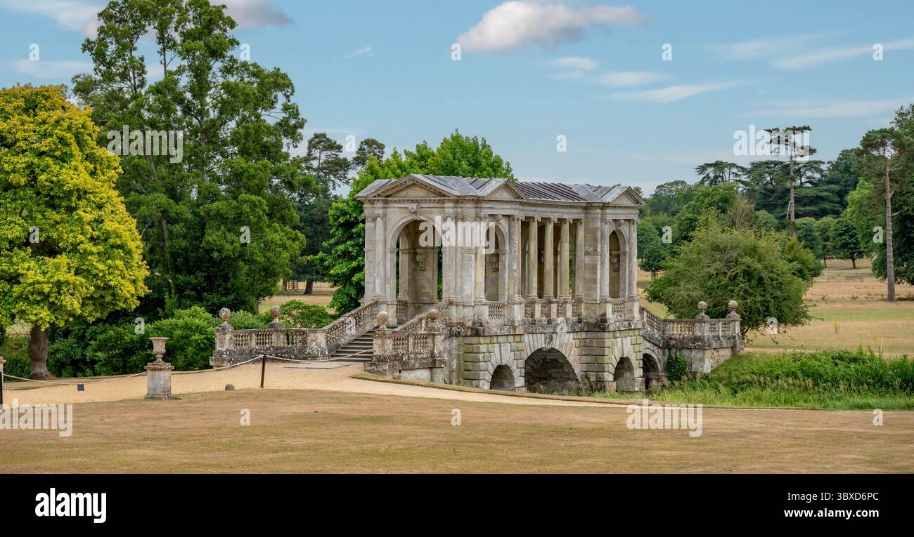 Pont Palladian, Wilton House and Gardens, Wilton, Wiltshire, Angleterre Banque D'Images
