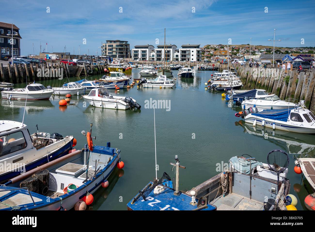Bateaux à Bridport Harbour, West Bay, Dorset, Angleterre Banque D'Images