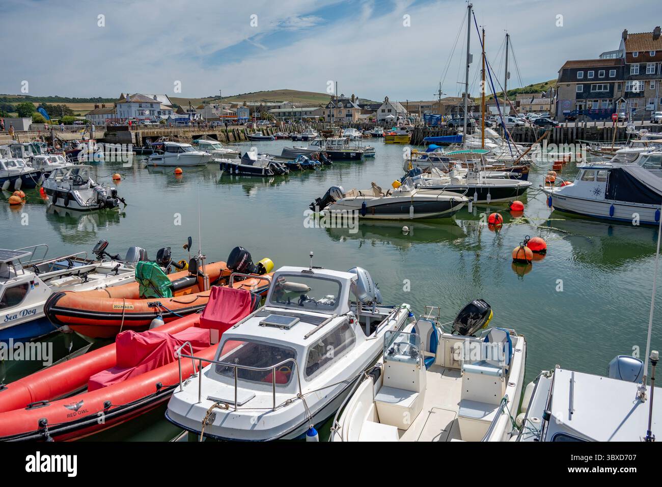 Bateaux à Bridport Harbour, West Bay, Dorset, Angleterre Banque D'Images