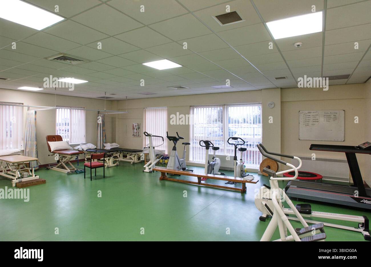 Nom de fichier : DSC 0041.TIF taille du fichier : 17.0MB (17774982 bytes) date de prise : 24, Dec 2001 12 :10 :23 taille de l'image : 3008 x 1960 pixels résolution : 300 x 300 dpi profondeur bit : 8 bits/Channel attribut de protection : Off ID appareil photo : N/A appareil photo : NIKON D1X mode qualité : HI (RVB non compressé) mode de mesure : mode d'exposition pondérée centrale : priorité vitesse d'obturation lumière : pas de focale : 14,0 mm vitesse d'obturation : 1/1,3 secondes ouverture : F13.0 compensation de l'exposition : +1.0 EV Balance des blancs : objectif fluorescent : 14 mm F2.8 Flash Sync mode : N/A différence d'exposition : 0,0 EV flexible Program Banque D'Images