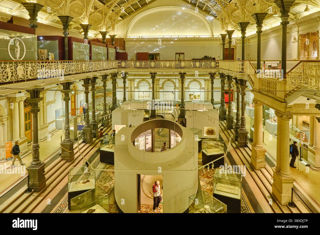 Intérieur du Musée national d'Irlande, Archéologie. Dublin, République d'Irlande Banque D'Images