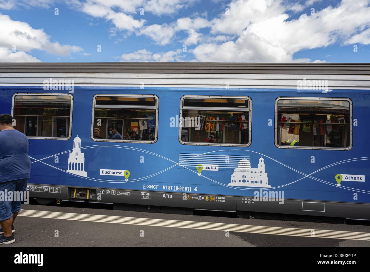 Sibiu City, Roumanie - 18 septembre 2021. Correspondance du train Europe Express dans la gare de Sibiu, Transylvanie Reion, Roumanie Banque D'Images