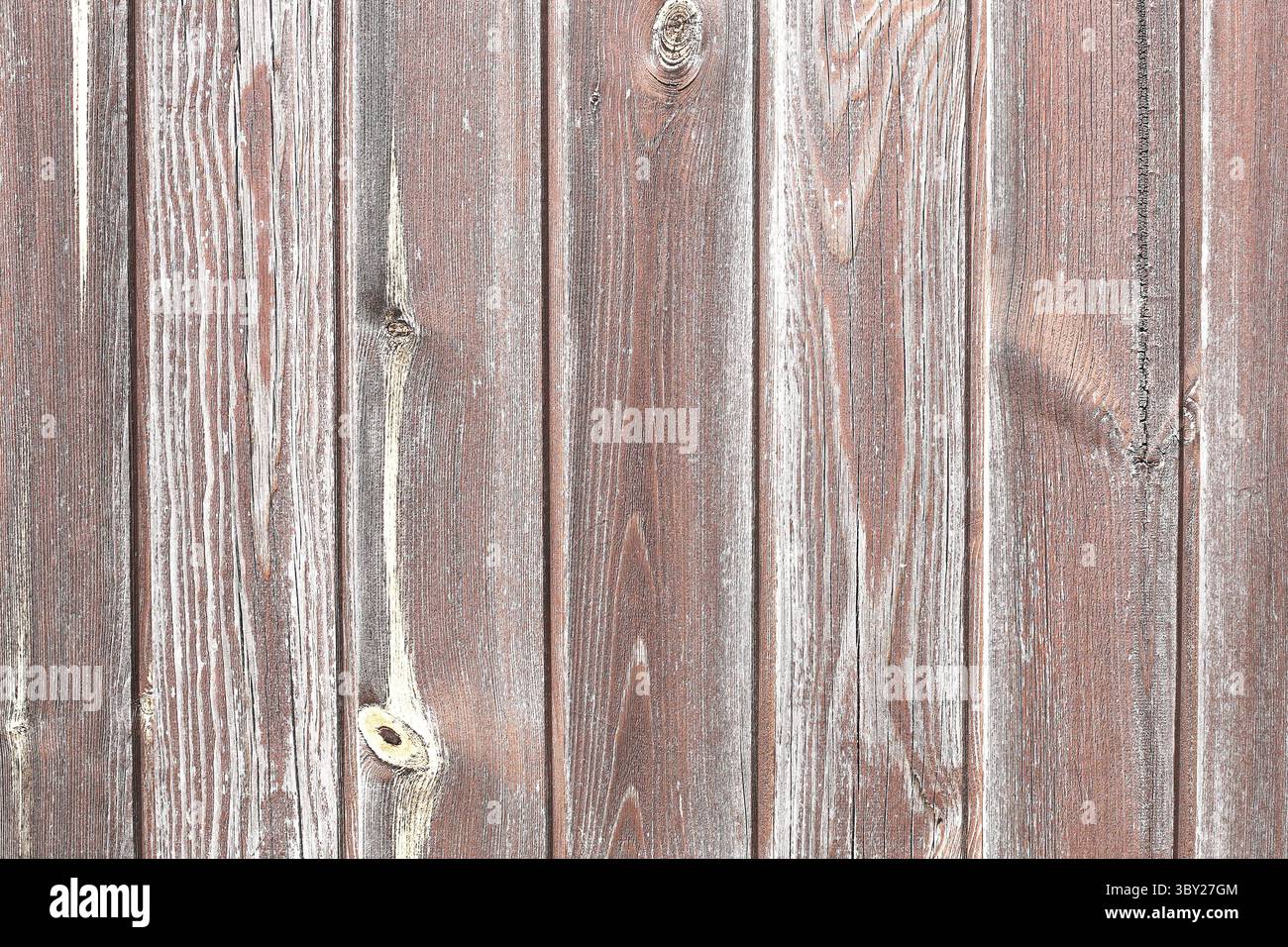 Vieux fond de planches en bois. Texture rustique en bois vintage avec grain naturel et surface altérée. Mur en bois brun gros plan. Banque D'Images
