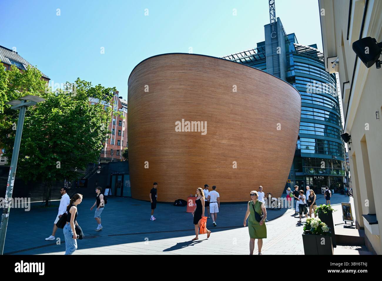 helsinki finlande divers endroits personnes et lieux touristiques- Kamppi Chapel Kampin kappeli Banque D'Images