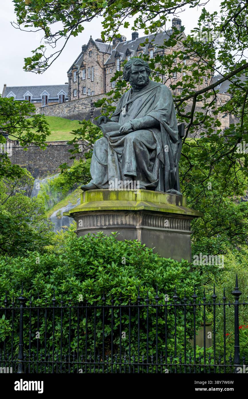 Sir James Young Simpson, Princes Street Gardens, Édimbourg Banque D'Images