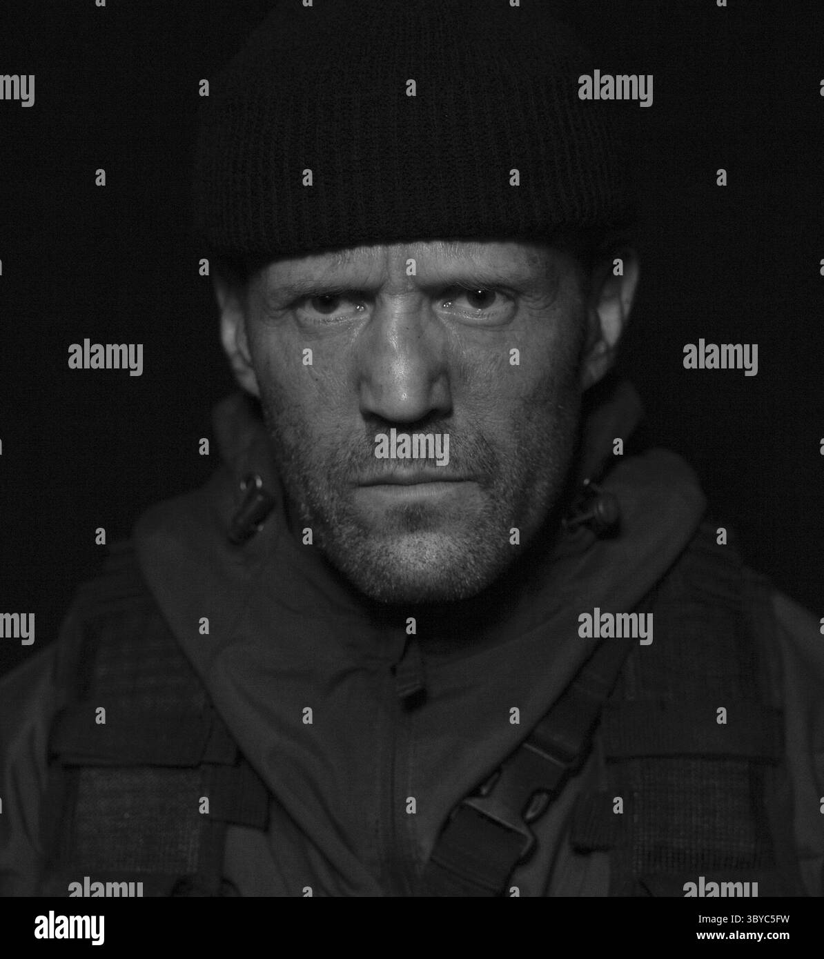 Expend4bles (2023)The Expendables 4 (2023) Jason Statham comme « Lee Christmas » *Filmstill - usage éditorial seulement* Voir instructions spéciales. CAP/TFS image fournie par Capital Pictures Banque D'Images