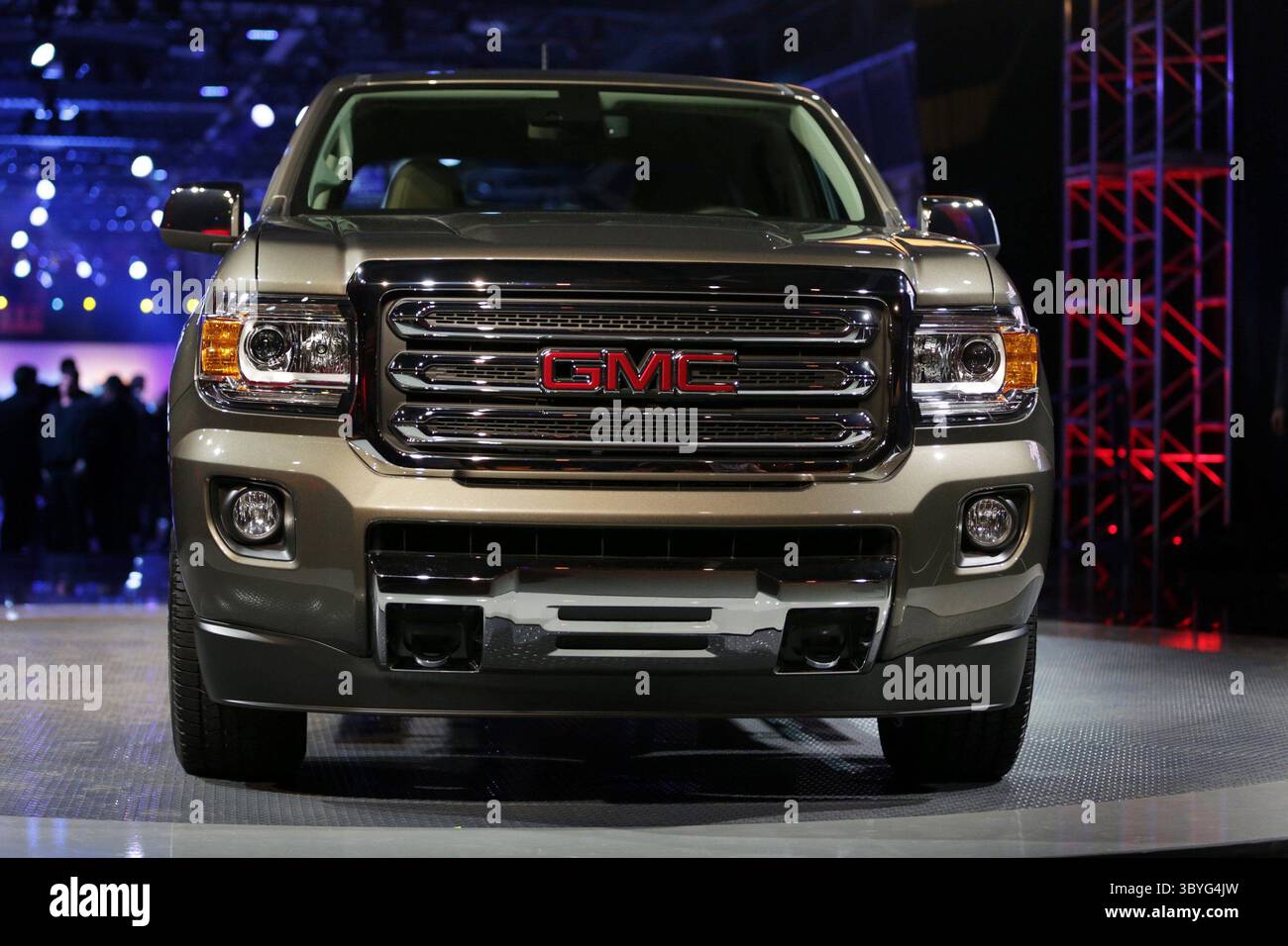 12 janvier 2014 - Detroit, mi, États-Unis - le Canyon 2015 de GMC lors d'un événement au Russell Industrial Center de Detroit le dimanche 12 janvier 2014. (Crédit image : © Romain Blanquart/Detroit Free Press via ZUMA Press Wire) Banque D'Images