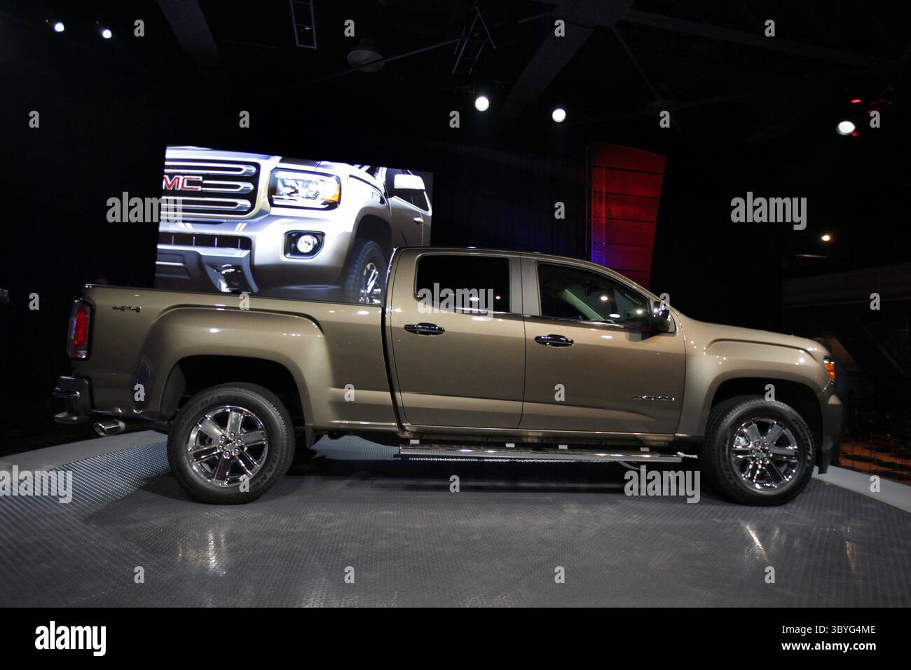 12 janvier 2014 - Detroit, mi, États-Unis - le Canyon 2015 de GMC lors d'un événement au Russell Industrial Center de Detroit le dimanche 12 janvier 2014. (Crédit image : © Romain Blanquart/Detroit Free Press via ZUMA Press Wire) Banque D'Images