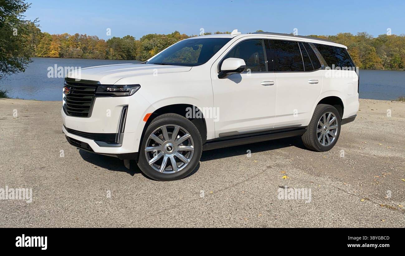 9 février 2021, États-Unis : la version améliorée du système de conduite mains libres Super Cruise de GM est livrable sur l'escalade 2021 de Cadillac. (Crédit image : © Mark Phelan/Detroit Free Press via ZUMA Press Wire) Banque D'Images