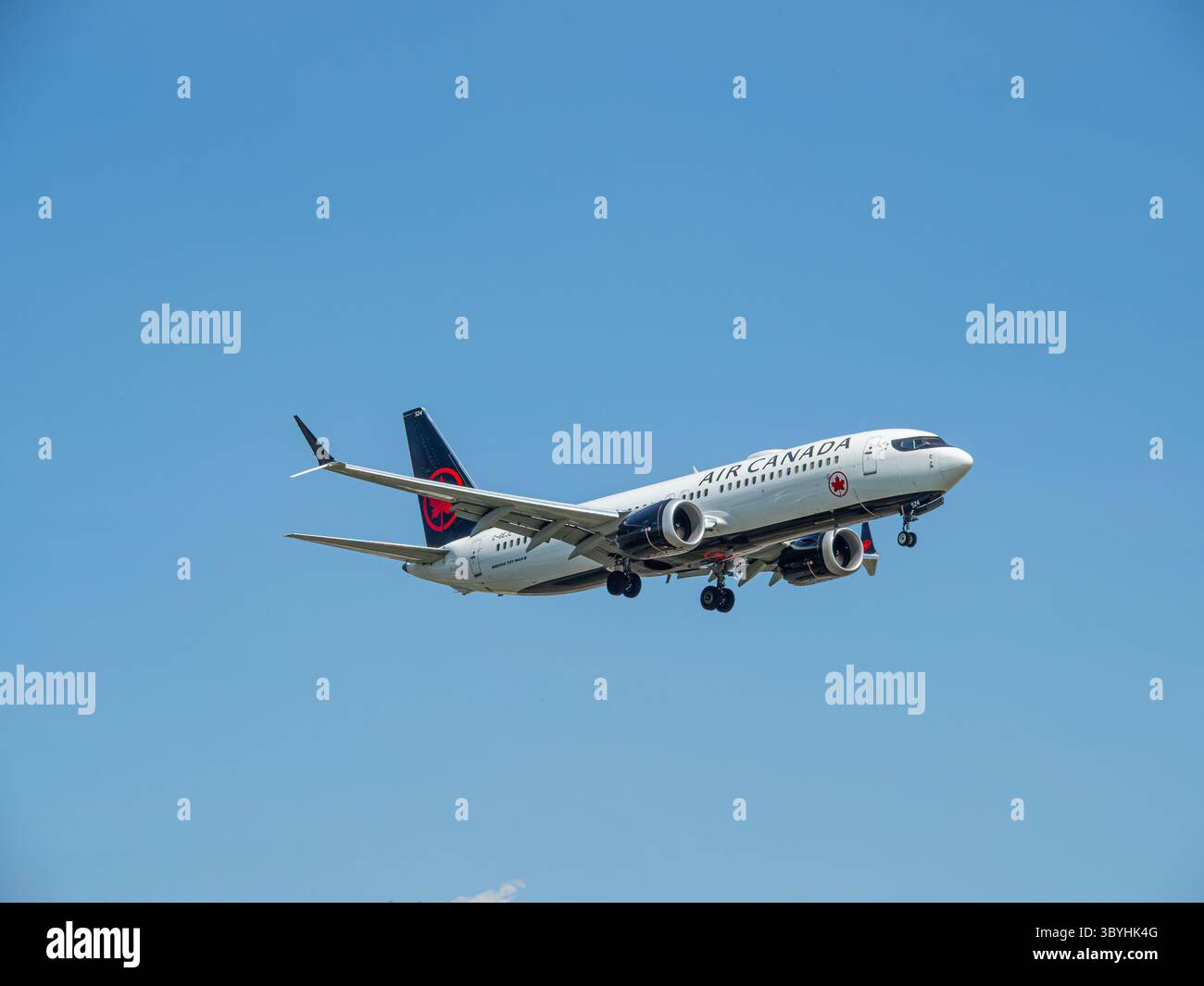Air Canada Boeing 737 MAX 8 , Dorval, Québec, Canada Banque D'Images