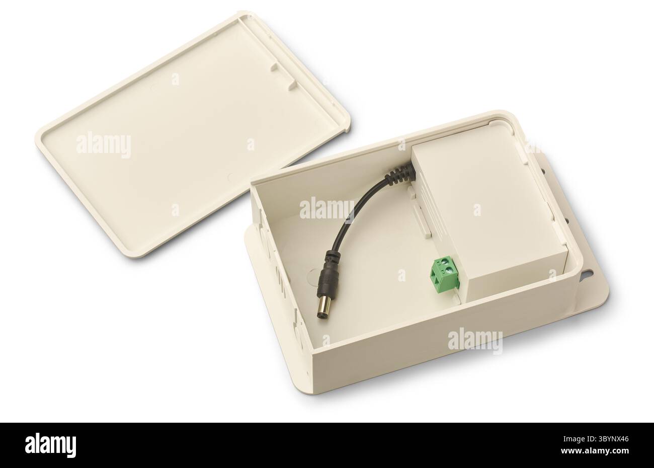 Composants internes de l'unité d'alimentation rectangulaire pour caméra cctv fond blanc isolé, convertisseur CA/CC pour alimenter les caméras de sécurité Banque D'Images Composants internes de l'unité d'alimentation rectangulaire pour caméra cctv fond blanc isolé, convertisseur CA/CC pour alimenter les caméras de sécurité Banque D'Images