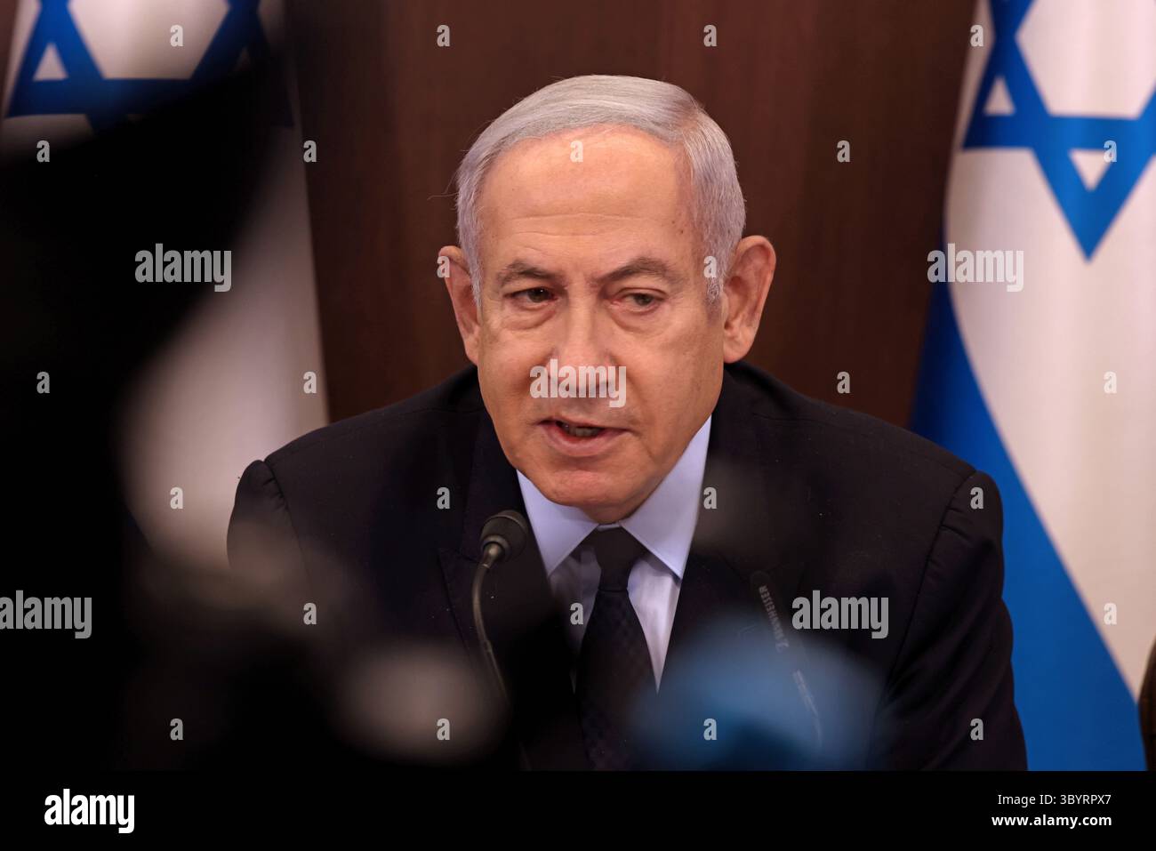 27 août 2023, Jérusalem : Jérusalem (-), 27/08/2023.- le premier ministre israélien Benjamin Netanyahou préside une réunion du cabinet à Jérusalem, le 27 août 2023. (Jerusalén) (crédit image : © Menahem Kahana/POOL via ZUMA Press Wire) Banque D'Images