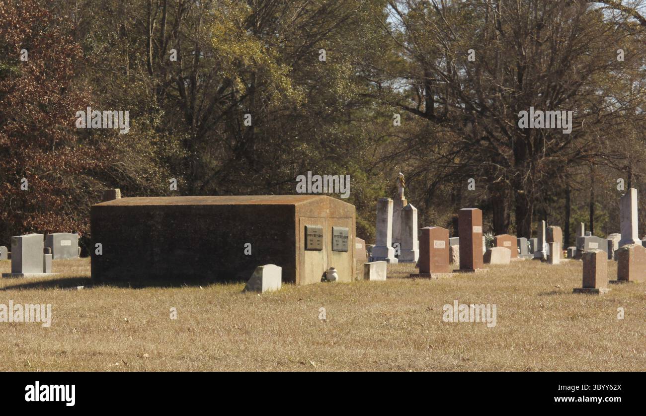 Cushing TX - 19 janvier 2025 : Cushing City Cemetery situé à Cushing Texas Banque D'Images