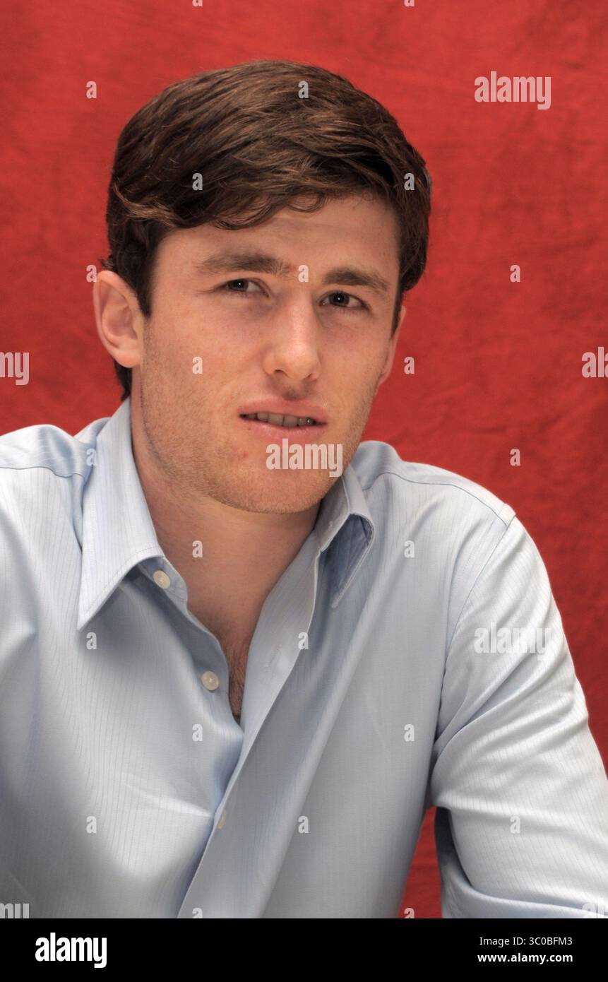 James Frecheville au junket de presse pour 'animal Kingdom' à Los Angeles - 25 juin 2010 Banque D'Images