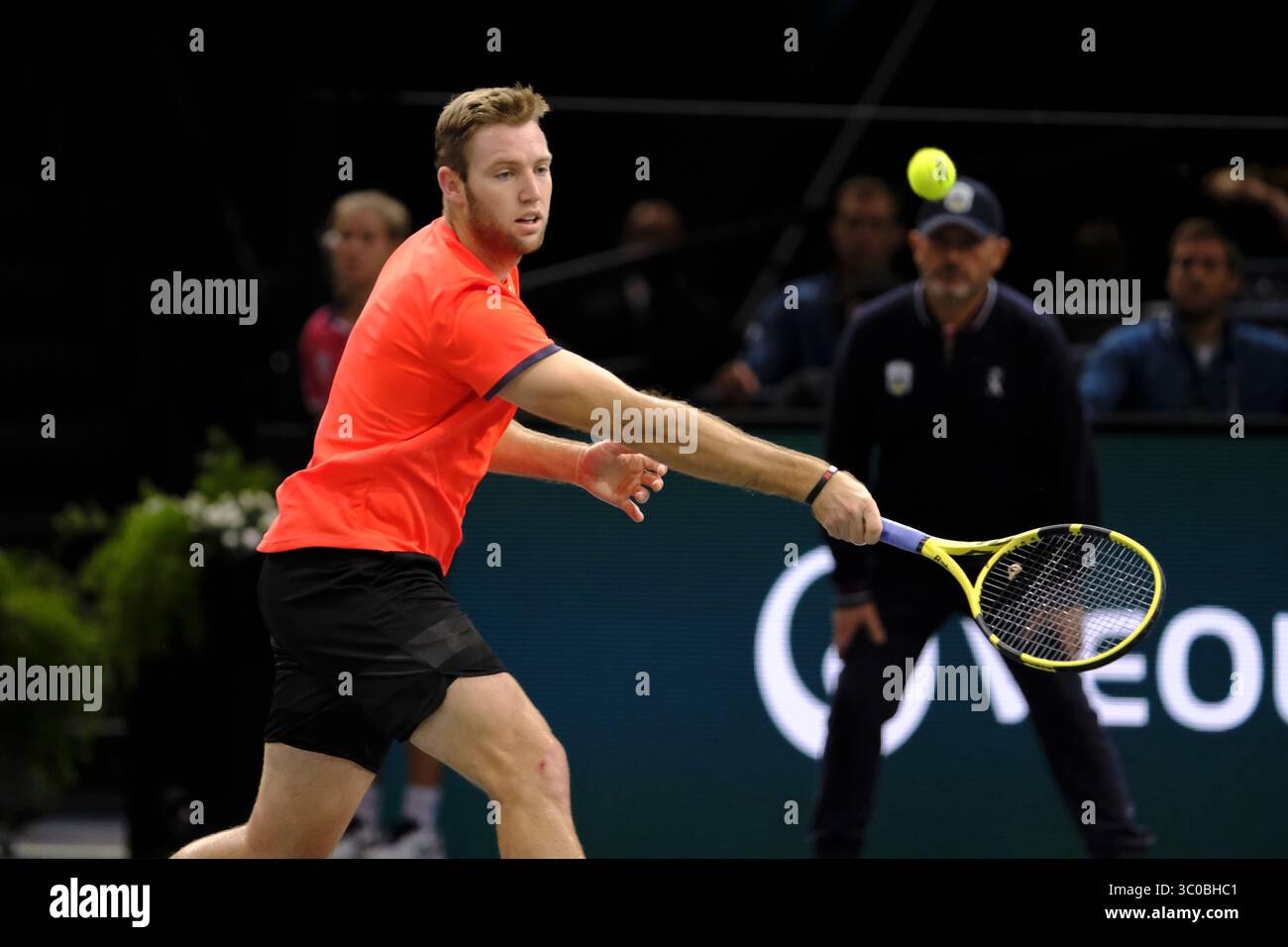 31 octobre 2018 - Paris, France - le joueur américain JACK SOCK rend le ballon au joueur français RICHARD GASQUET lors du tournoi Rolex Paris Master au Paris AccorHotel Arena Stadium à Paris France..Jack Sock a gagné 6-3 6-3 (crédit image : © Pierre Stevenin/ZUMA Wire) Banque D'Images