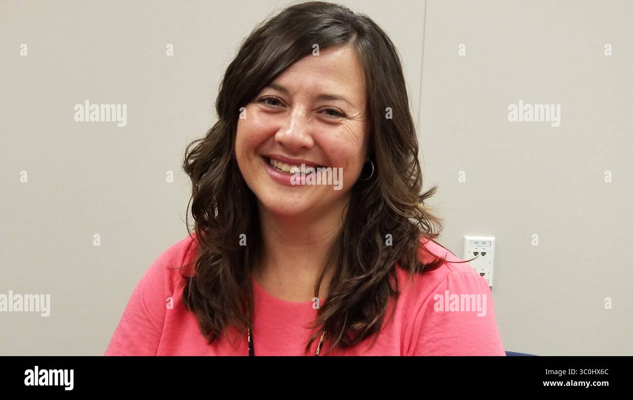 27 novembre 2018 - Floride, États-Unis - Jackie Jackson-Dean, psychologue des écoles Pasco, passe une partie de sa semaine comme agent de liaison pour les étudiants LGBTQ. (Crédit image : © Jeffrey S. Solochek/Tampa Bay Times via ZUMA Wire) Banque D'Images