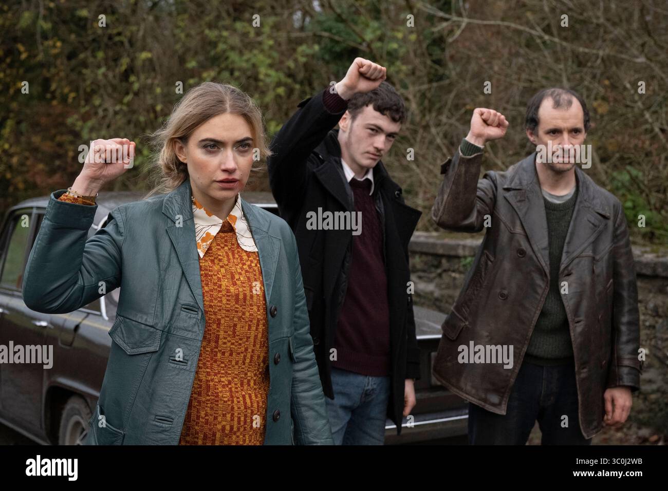 IMOGEN POOTS, LEWIS BROPHY et TOM VAUGHAN-LAWLOR dans BALTIMORE (2023), réalisé par JOE LAWLOR et CHRISTINE MOLLOY. Crédit : Desperate Optimists / Samson films / album Banque D'Images