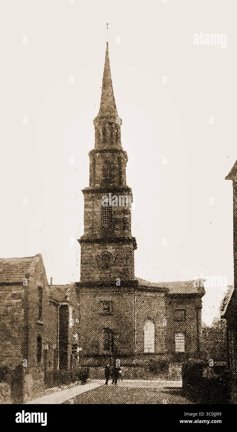 Église paroissiale St Pierre, Horbury en 1915 (où l'hymne des soldats chrétiens a été chanté pour la première fois. L'hymne a été écrit par Sabine Baring-Gould en 1865 pour les enfants marchant à l'église lors d'une procession Whitsuntide. Il s'appelait à l'origine Hymn for procession with Cross and Banners avec une mélodie différente. La musique moderne a été écrite par Arthur Sullivan Banque D'Images