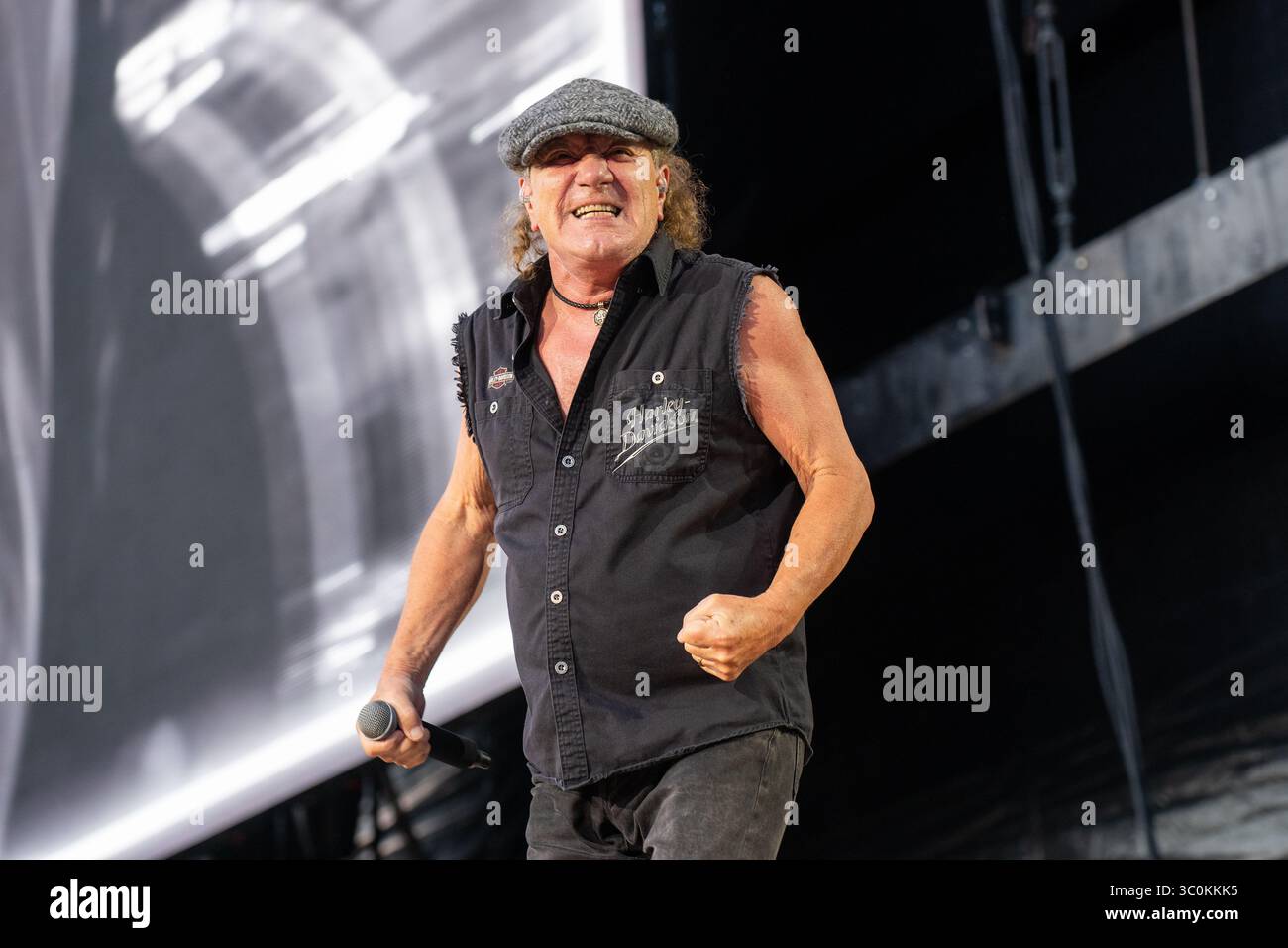 20 juillet 2025 : Brian Johnson se produit avec AC/DC à l'Autodromo Enzo e Dino Ferrari à Imola, en Italie Banque D'Images