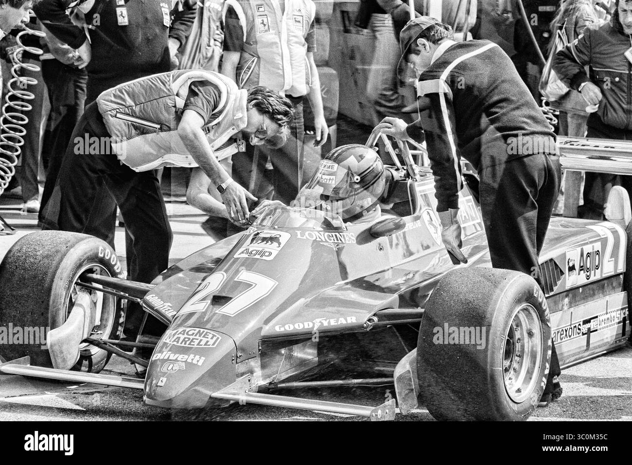 1982 Gilles Villeneuve - Scuderia Ferrari 126 C2 - F1 Grand Prix de San Marino - Imola - Imacon original Negative Scan Banque D'Images